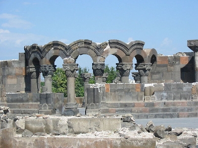 Храм Звартноц