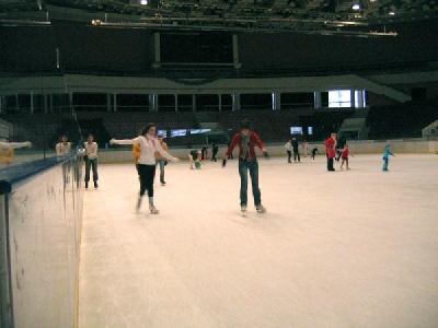 Катание на коньках в СК 