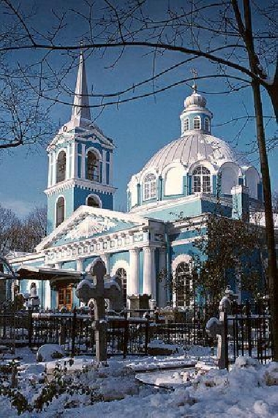 Смоленское православное кладбище и церковь Смоленской иконы Божией Матери